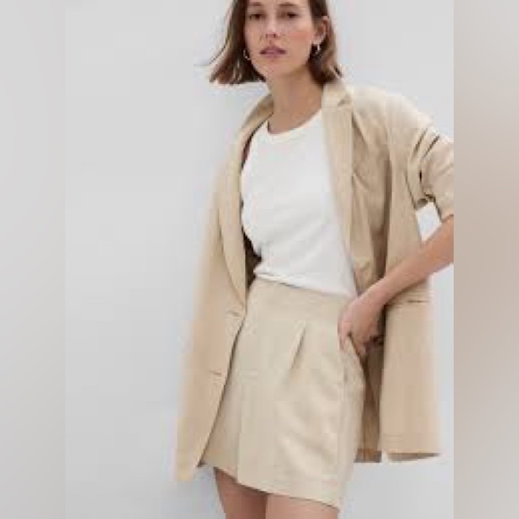 NWOT Gap 5” Soft Suit Shorts - Picture 3 of 11